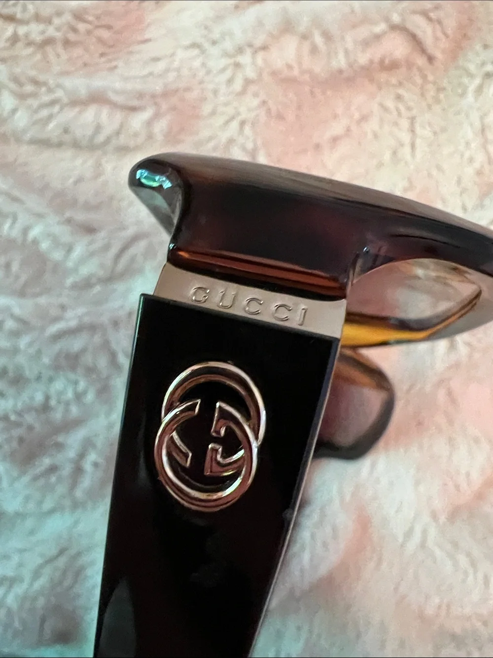 Gucci Brown Gradient Square Women's Sunglasses, perfect for more petite faces ❤️